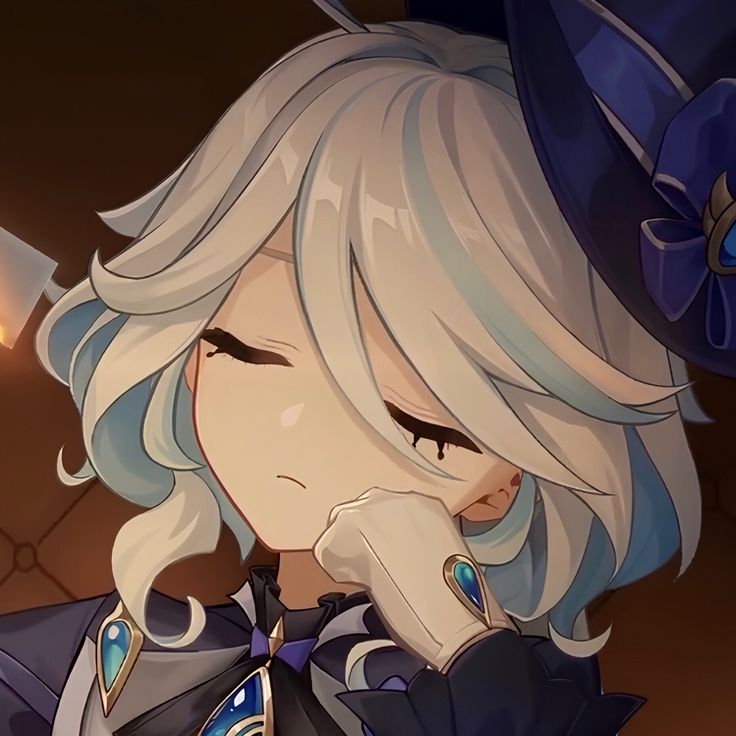 Profile picture of a character with white hair and blue outfit